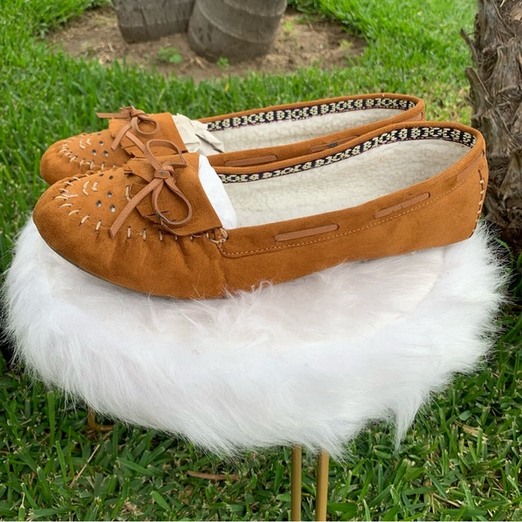 Moccasins Size 11w - Picture 2 of 2